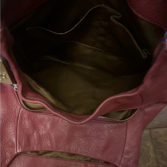 Coach Medium Handbag in Perfect Condition - Picture 7 of 8